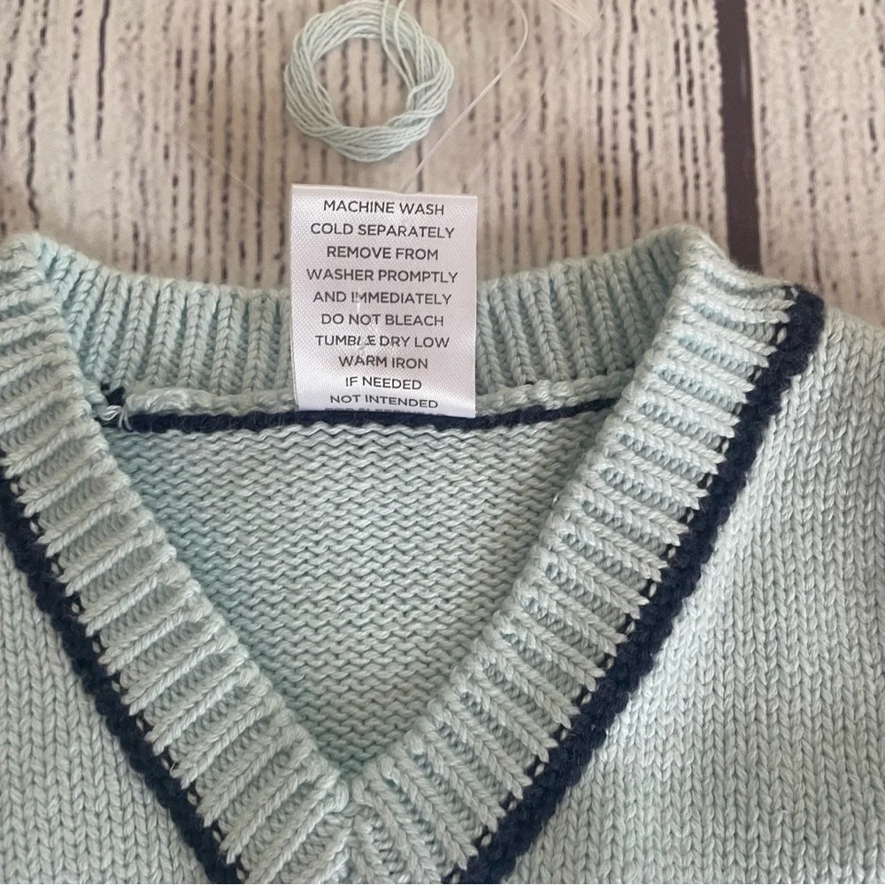 Gymboree Blue Whale Harbor Sweater Vest Size 0-3 months